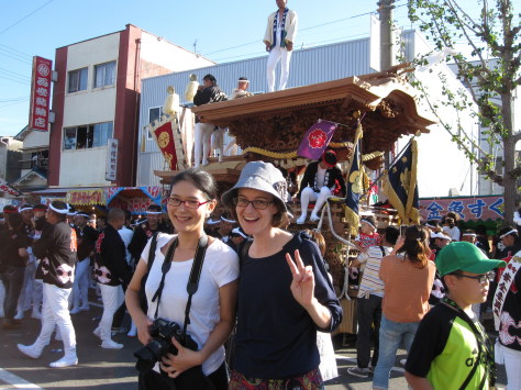 Danjiri in the background